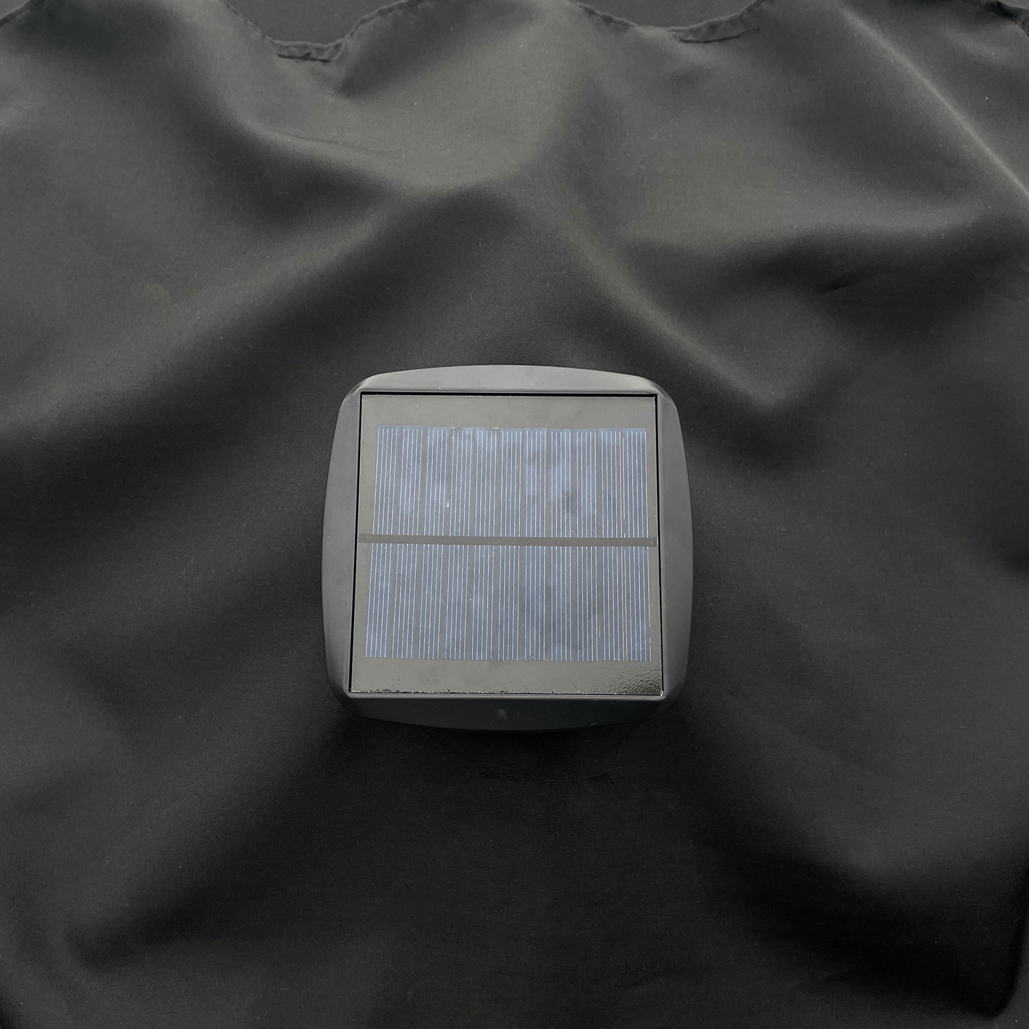 Parasol déporté MOLOKAI rectangulaire LED 3x4m noir