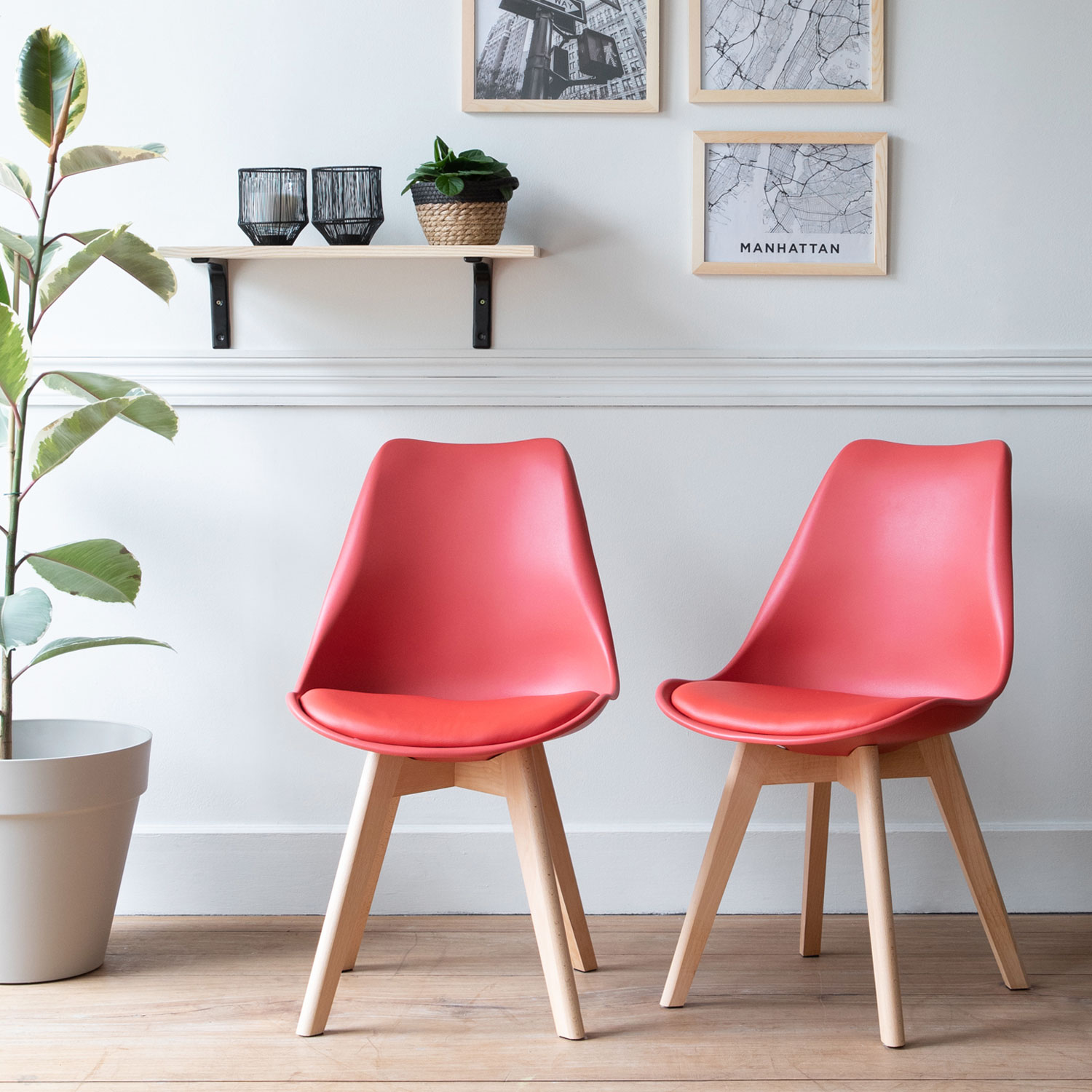 Lote de 2 sillas escandinavas NORA color rojo con cojín